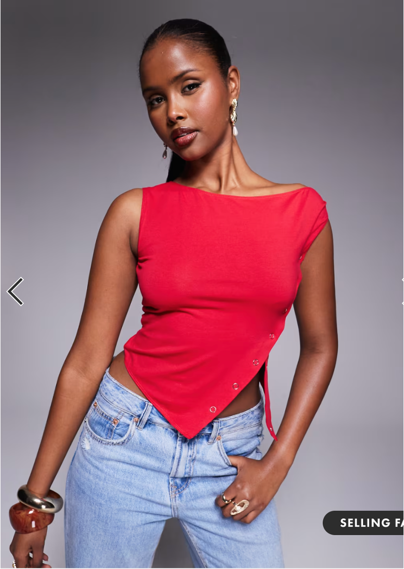 Asymetric Snap Top